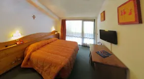 Hotel Corona - Habitación