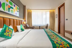 Treebo Premium Lalitha, RK Beach - Zimmer