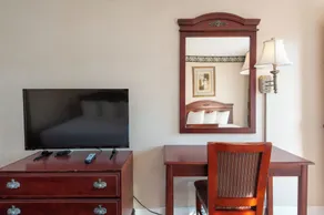Studio City Court Yard Hotel - Room