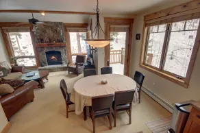 Settlers Creek 6535 by SummitCove Lodging in Colorado - Living area
