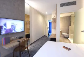 Ibis Styles La Louvière - Room