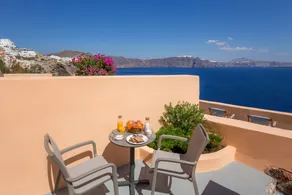 Horizon Aeifos Suites - Vue de la chambre