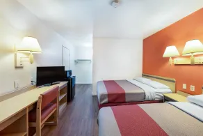 Motel 6-Greenville, TX - Rom