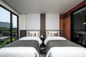 We Hotel Riverfront  - Chambre