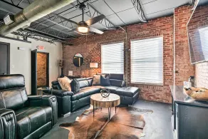 Sleek, Modern Loft in Downtown Springfield! - Interiør