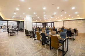 Hotel The May - Restaurant