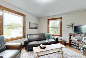 Historic Family Farmhouse w/ Yard in Darlington! - Innenbereich