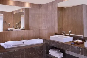 JAZ Elite Crystal, Almaza Bay - Badezimmer