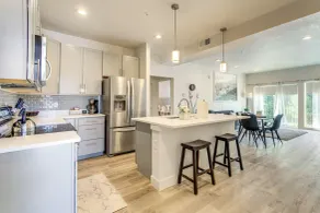 Pet-friendly Condo w/ Balcony ~ 17 Mi to Denver - Innenbereich