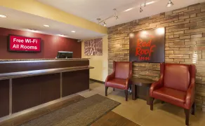 Red Roof Inn Washington, PA - Lobby