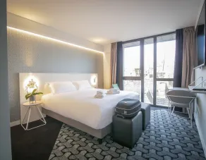 Le Magic Hôtel & Spa - Centre Historique - Piscine - Sauna - Parking - Séminaires - Chambre