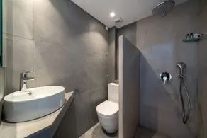Silver Beach - Bathroom