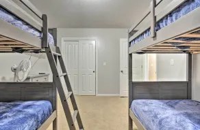 Whirlpool, Bootsanlegestelle! Haus direkt am See in Lake Ozark! - Innenbereich