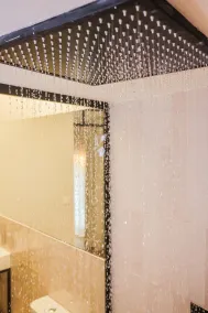 Mythic Valencia - Badezimmer