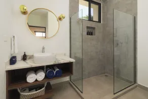 Bo Jungle - Steps to Tamarindo Beach - Surf Pool 1 - Badezimmer