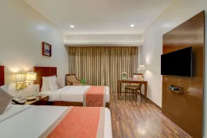 Hotel Home In By Amrik Sukhdev - Room