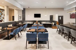 Delta Hotels by Marriott Grande Prairie Airport - Restaurant