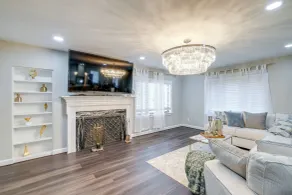 Silver Springs Home: Walk to Downtown! - Intérieur