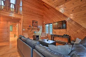 Waterfront Arkdale Retreat: 2 Acres w/ Deck & View - Innenbereich