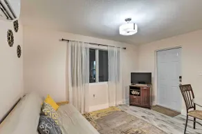 Inviting Apartment < 2 Mi to Riviera Beach! - Interiör