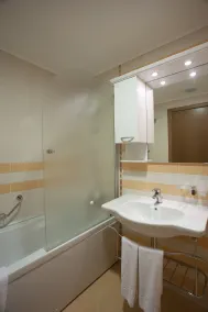 Emerald Beach Resort & Spa - Baño