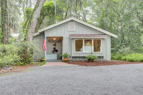 'Nantucket Cottage' w/ Fishing Dock + Sunsets - Interiör