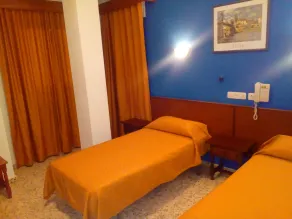 El Faisan C&R Hotel - Rum