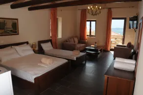 Melies Hotel - Zimmer