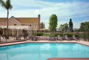 Residence Inn Costa Mesa Newport Beach - Piscine