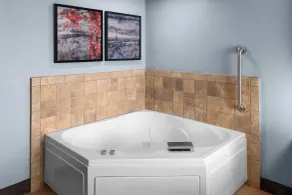 AmericInn by Wyndham Monmouth - Room