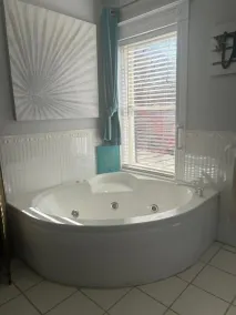 Sunday Morning at Savannahs - Badezimmer