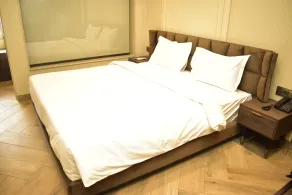 Qotel Comfort Centrum NFC - Quarto