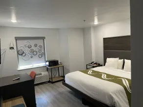 Quality Inn & Suites Richardson-Dallas - Chambre