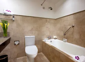 Millennium Hotel Sirih Jakarta - Salle de bain
