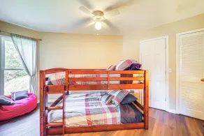 4 Mi to Sugar Mtn Resort! Family-Friendly Retreat - Interior