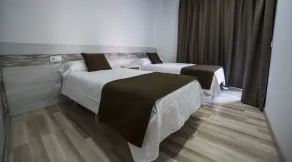 Apartaments Ponent - Chambre