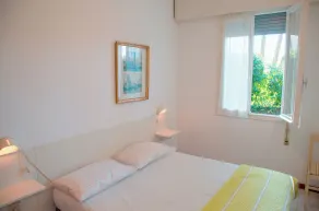 Apartment in pine forest near the beach - Værelse