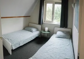 Leonie 6 pers holiday home with a large garden close to the Lauwersmeer - Rum
