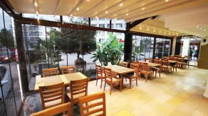 Hotel Delta Altinkum - Restaurante