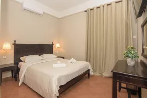 Talos Hotel Apartments - Værelse