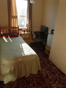 Jasmine Central Guest House - Rum