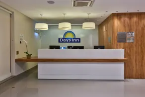 Days Inn by Wyndham Rio de Janeiro Lapa - Reception