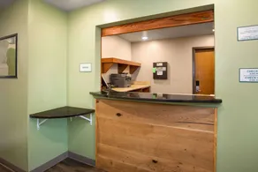 WoodSpring Suites Odessa - Hall