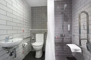 Holiday Inn Express London - Watford Junction by IHG - Baño