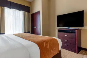 Comfort Suites Airport South - Chambre