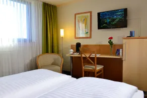 PLAZA INN Leonberg - Room