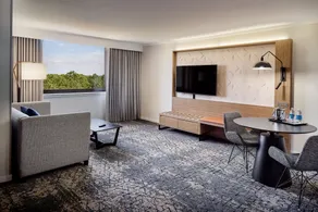 Sheraton Imperial Hotel Raleigh-Durham Airport at Research Triangle Park - Room