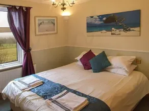 302 Over Lane Cottage - Room