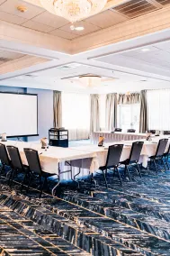 Salem Waterfront Hotel & Suites - Réception