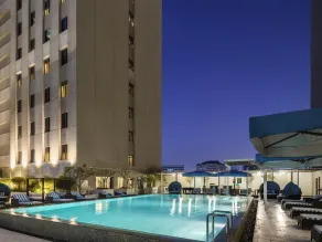 Novotel Deira Creekside Dubai - Pool